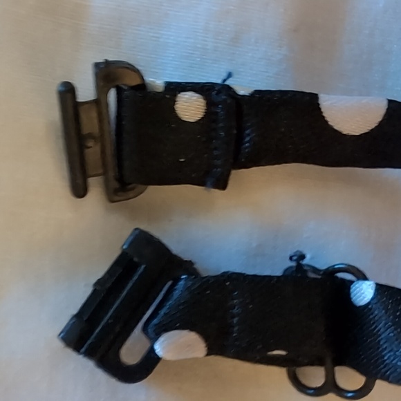 Black and white polka dot doggie tie!! - Picture 4 of 4